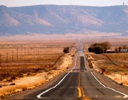 Cómo convertir las millas a kilometros