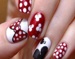 dibujos en las uñas