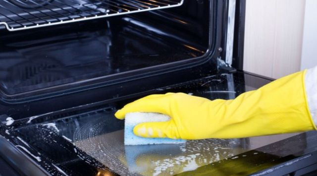 Cómo limpiar el horno de forma fácil