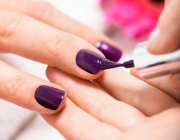 las uñas permanentes