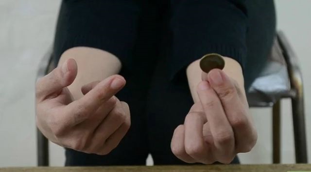 truco de magia con monedas