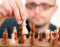 Cómo aprender a jugar al ajedrez para principantes